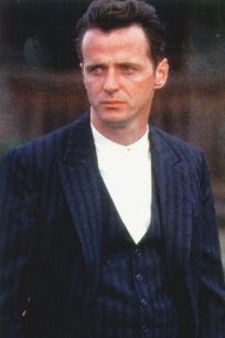 Aidan Quinn