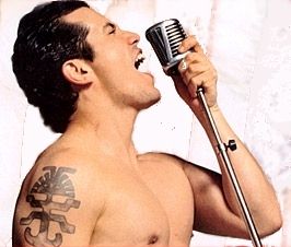 John Leguizamo